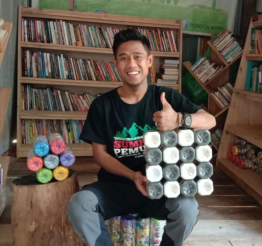 A module made from square bottles | Indonesia